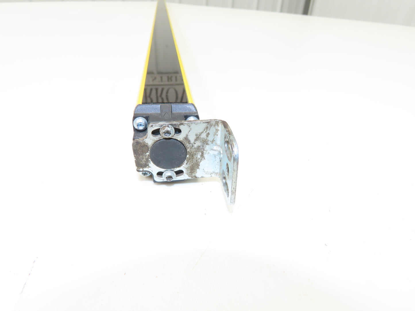 Schmersal SLC440COM-E-1450-14 Safety Light Curtain Transmitter Only