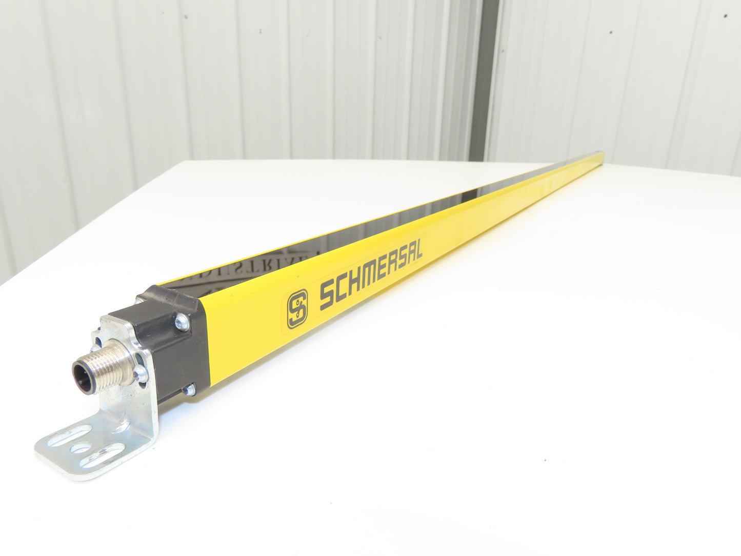 Schmersal SLC440COM-E-1450-14 Safety Light Curtain Transmitter Only