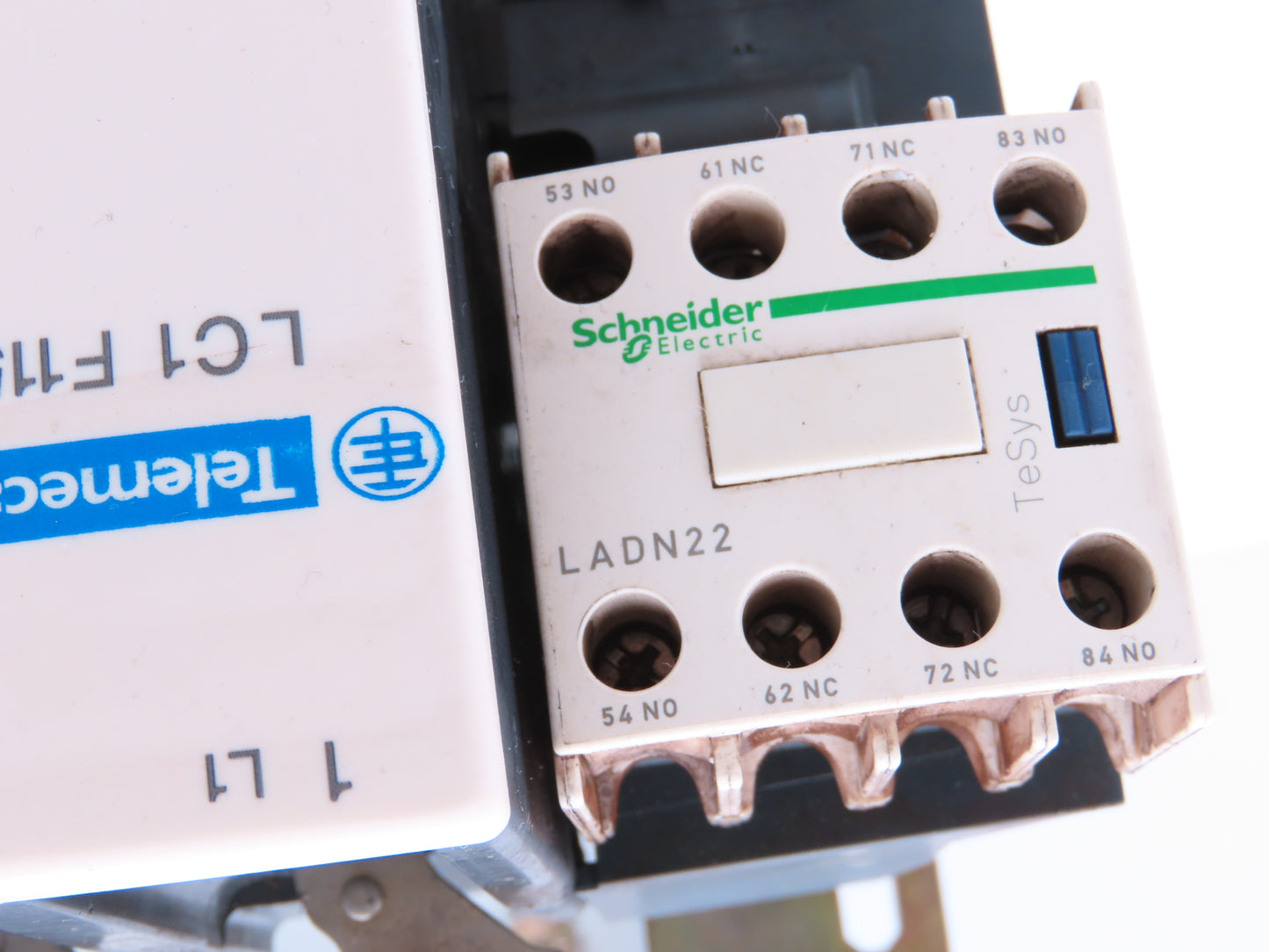 Telemecanique LC2F115 Motor Starter Reversing Contactor 80kW 1000V 110V Coil