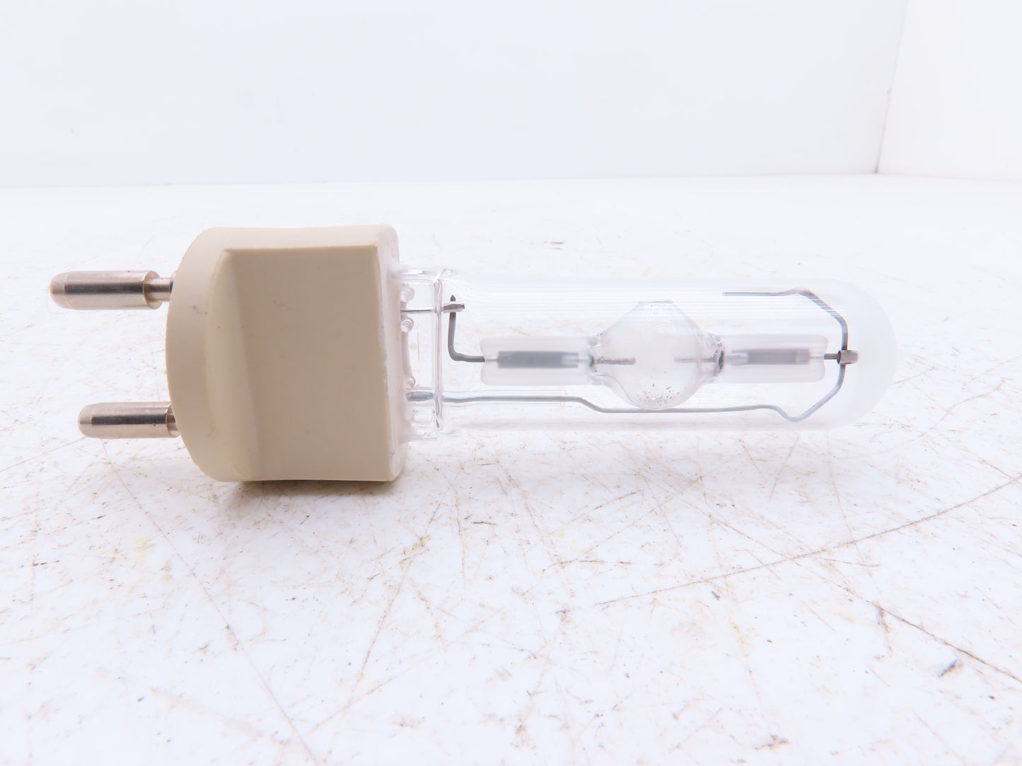 Osram HMI 575 W/SE Metal Halide Lamp Single End 575Watts eXtreme Seal Technology