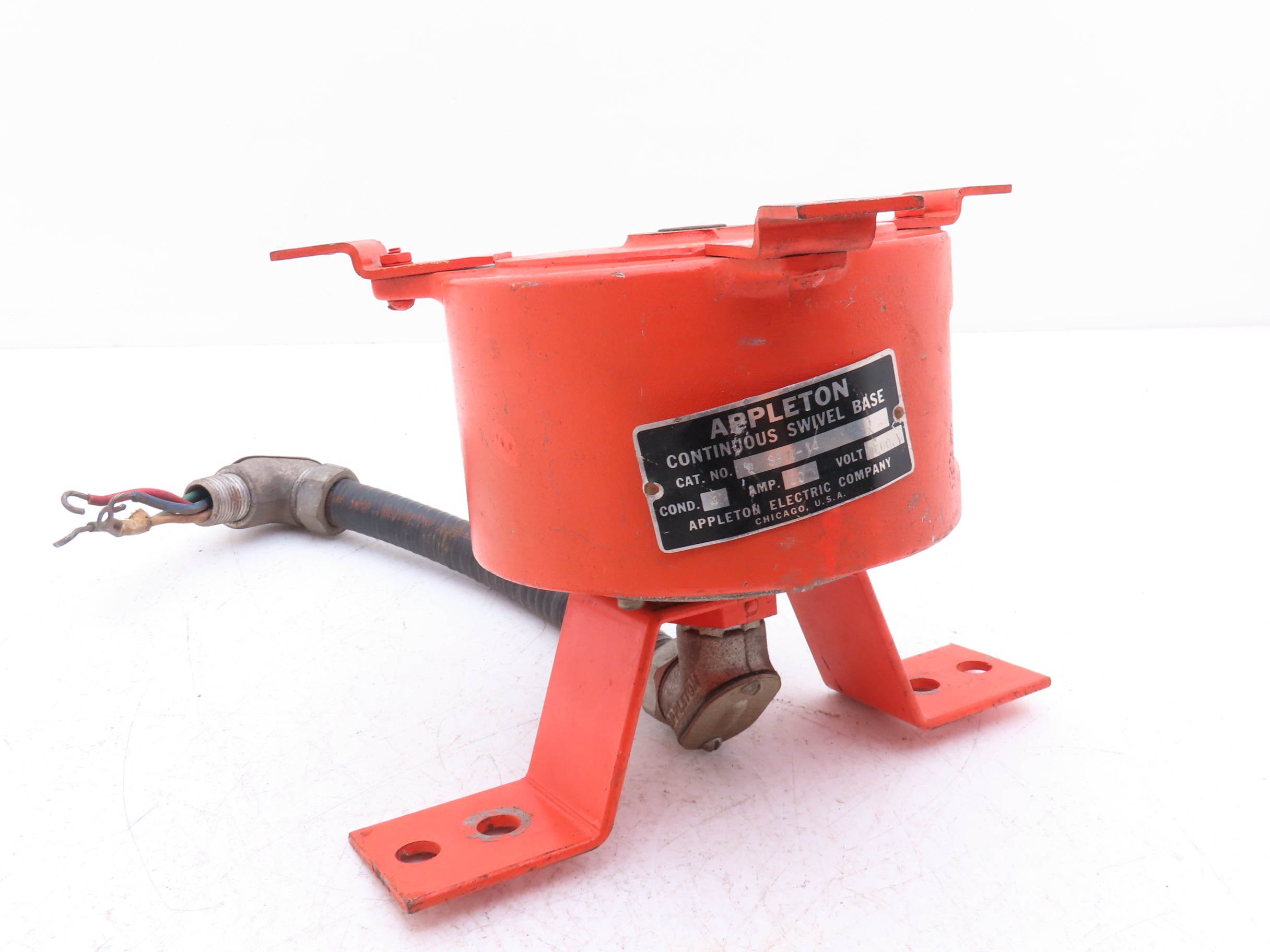Appleton SSN-14 Continuous Swivel Base For Reel 3 Tabs Aluminum Housin ...