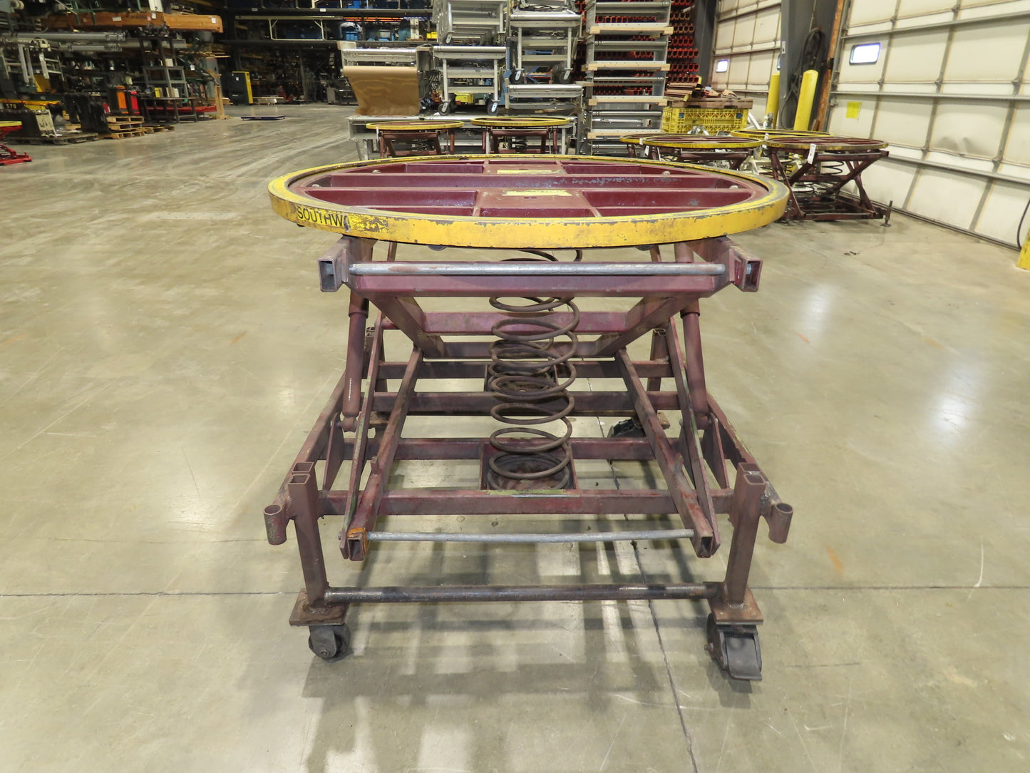 Southworth Pallet Positioner Rotary Spring Level Loader Turntable 38"H Casters-