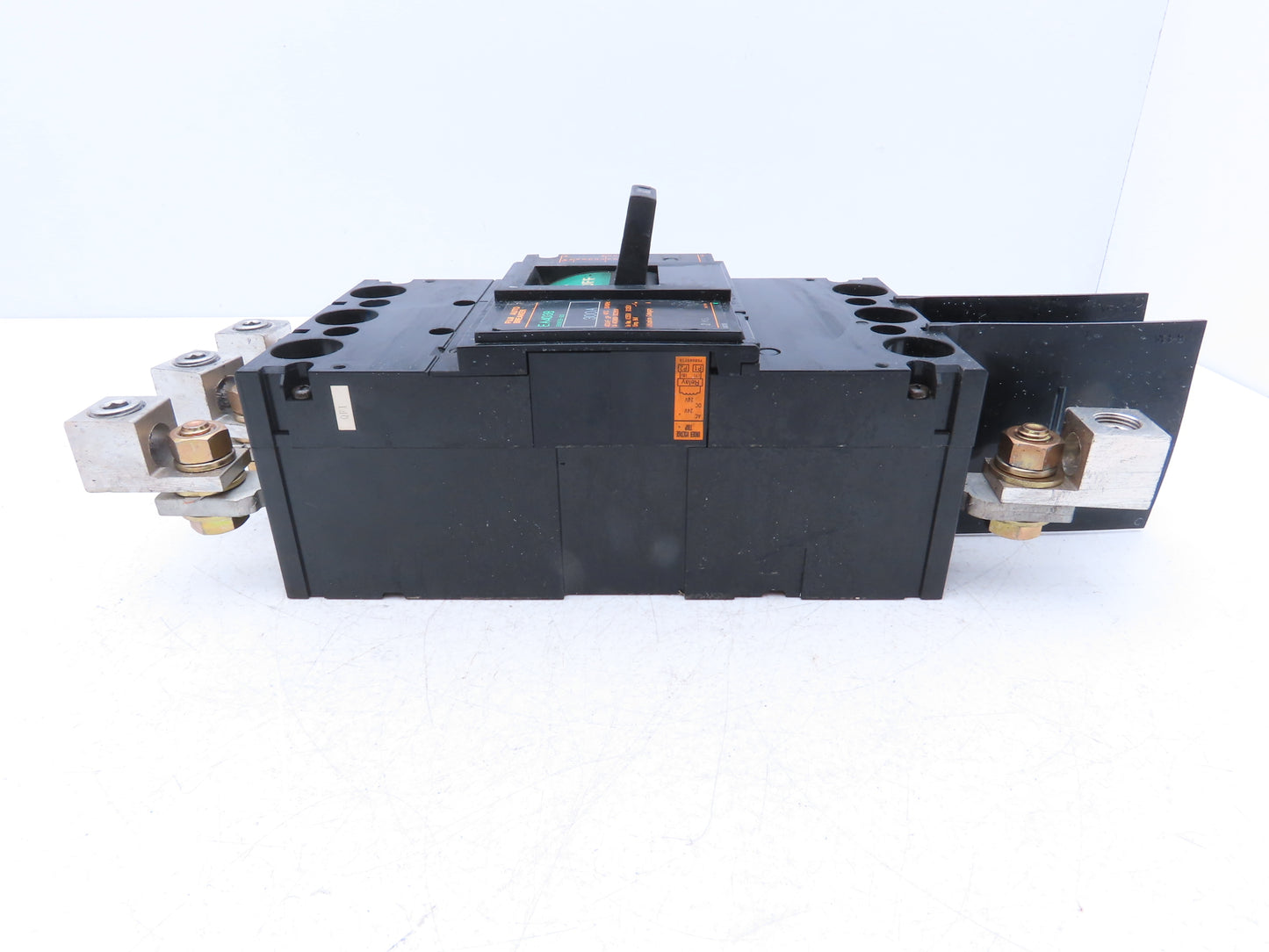 Fuji Electric EA403B Auto Circuit Breaker 300A 3P 690V BB3KEB-300
