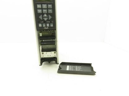 Danfoss VLT5004 Variable Speed AC Drive 2.2kW 3Hp 380-440V 460-500V 3PH 0-1000Hz