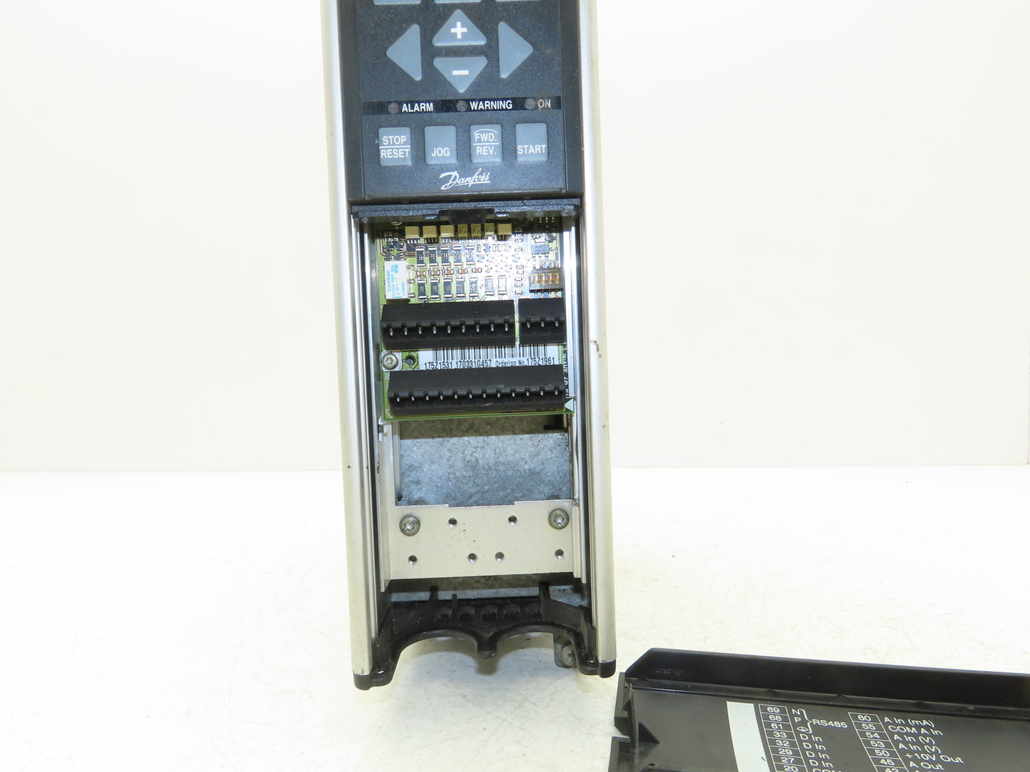 Danfoss VLT5004 Variable Speed AC Drive 2.2kW 3Hp 380-440V 460-500V 3PH 0-1000Hz