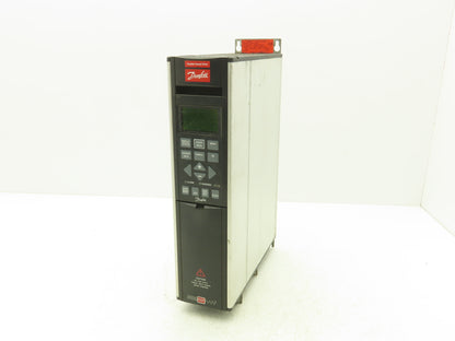 Danfoss VLT5004 Variable Speed AC Drive 2.2kW 3Hp 380-440V 460-500V 3PH 0-1000Hz