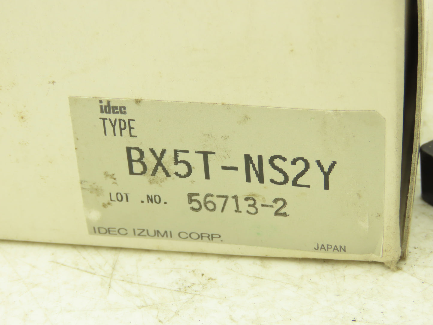 Idec BX5T-NS2Y Servo Power Supply 24VDC 10-Cable Terminal Breakout Box Module