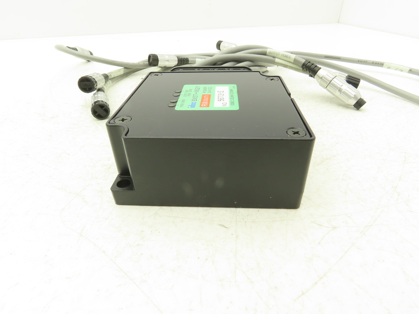 Idec BX5T-NS2Y Servo Power Supply 24VDC 10-Cable Terminal Breakout Box Module