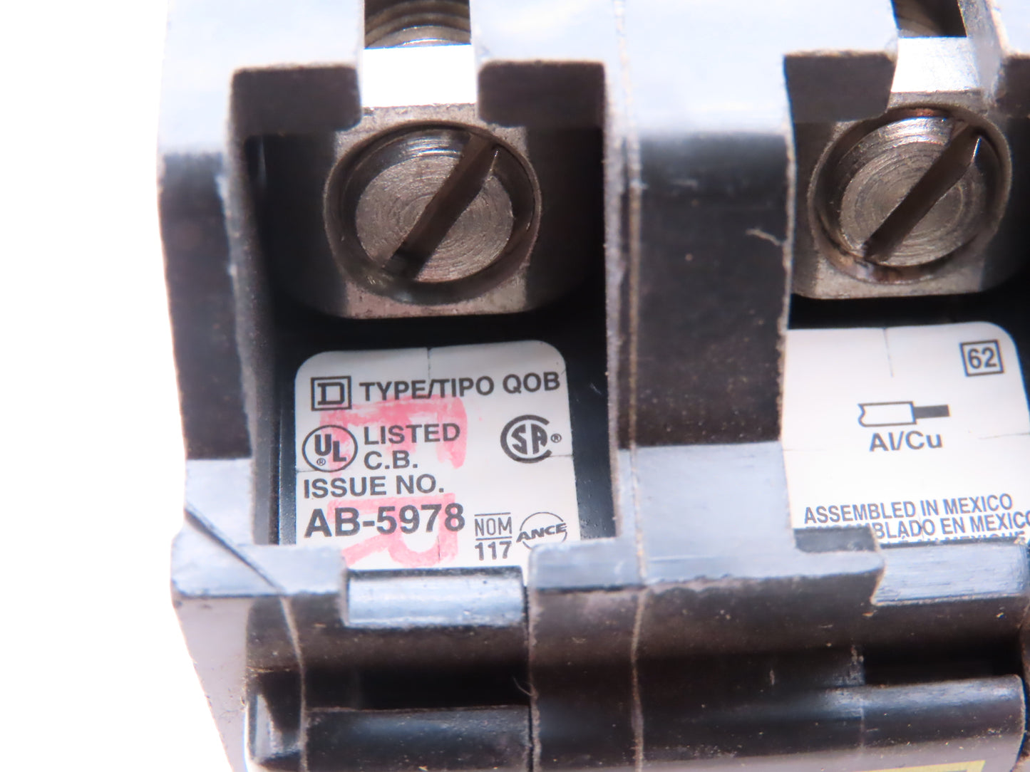 Square D QOB340 Bolt On Circuit Breaker 3 Pole 40A 240V Square Screws Lot of 2