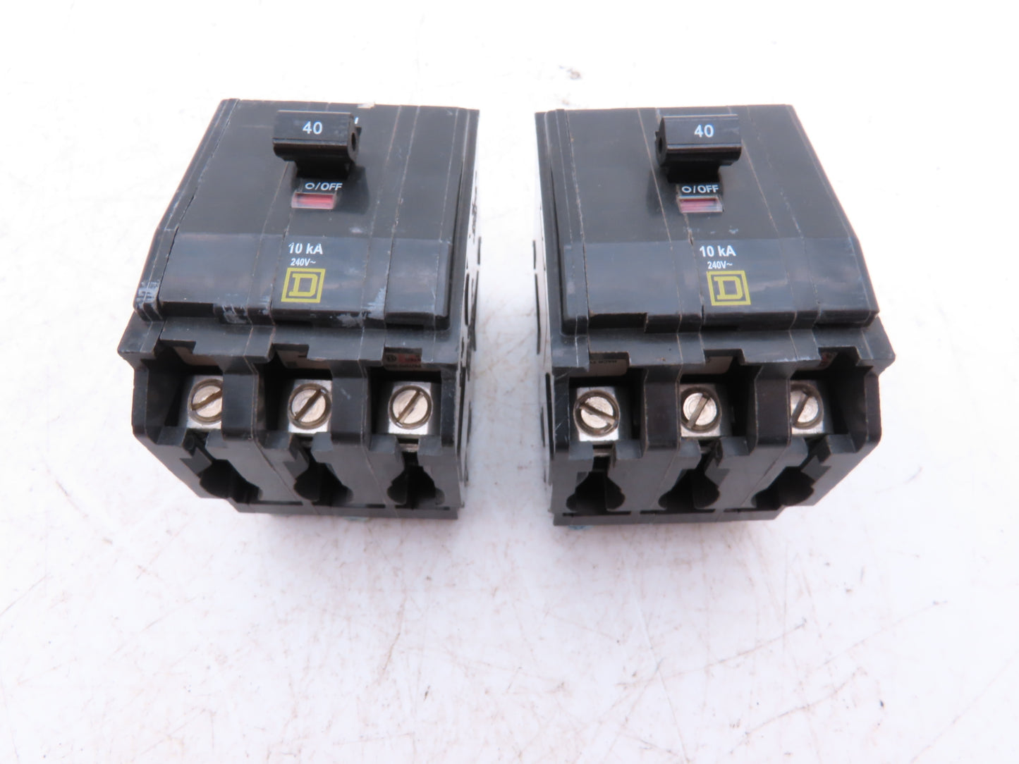 Square D QOB340 Bolt On Circuit Breaker 3 Pole 40A 240V Square Screws Lot of 2