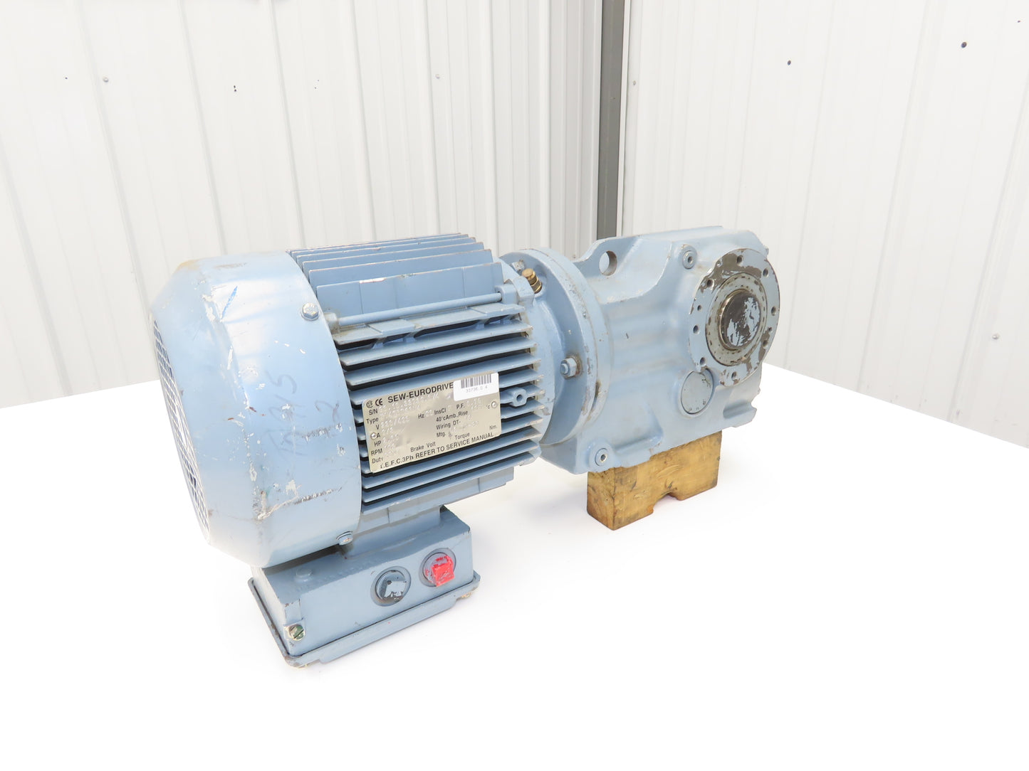 Sew Eurodrive KA47DT90L4 Gearmotor 2Hp 163rpm 230/460V 3PH Hollow Shaft