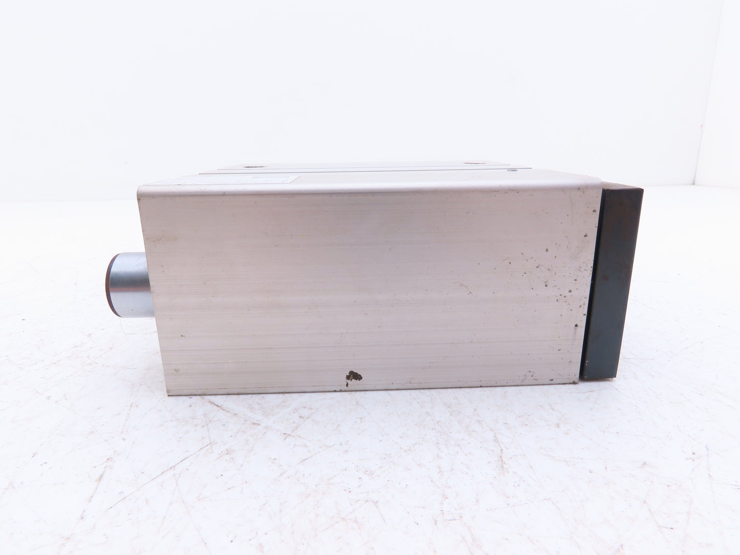 Parker P5T-J063RNSN100 Pneumatic Guided Cylinder 63mm Bore x 100mm Stroke