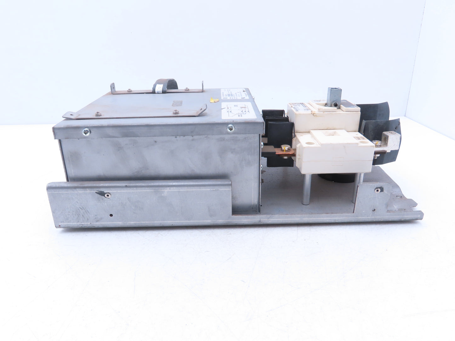 General Electric TPHE120Y12PP Surge Protective Device 120/208 3Ph 200,000A rms