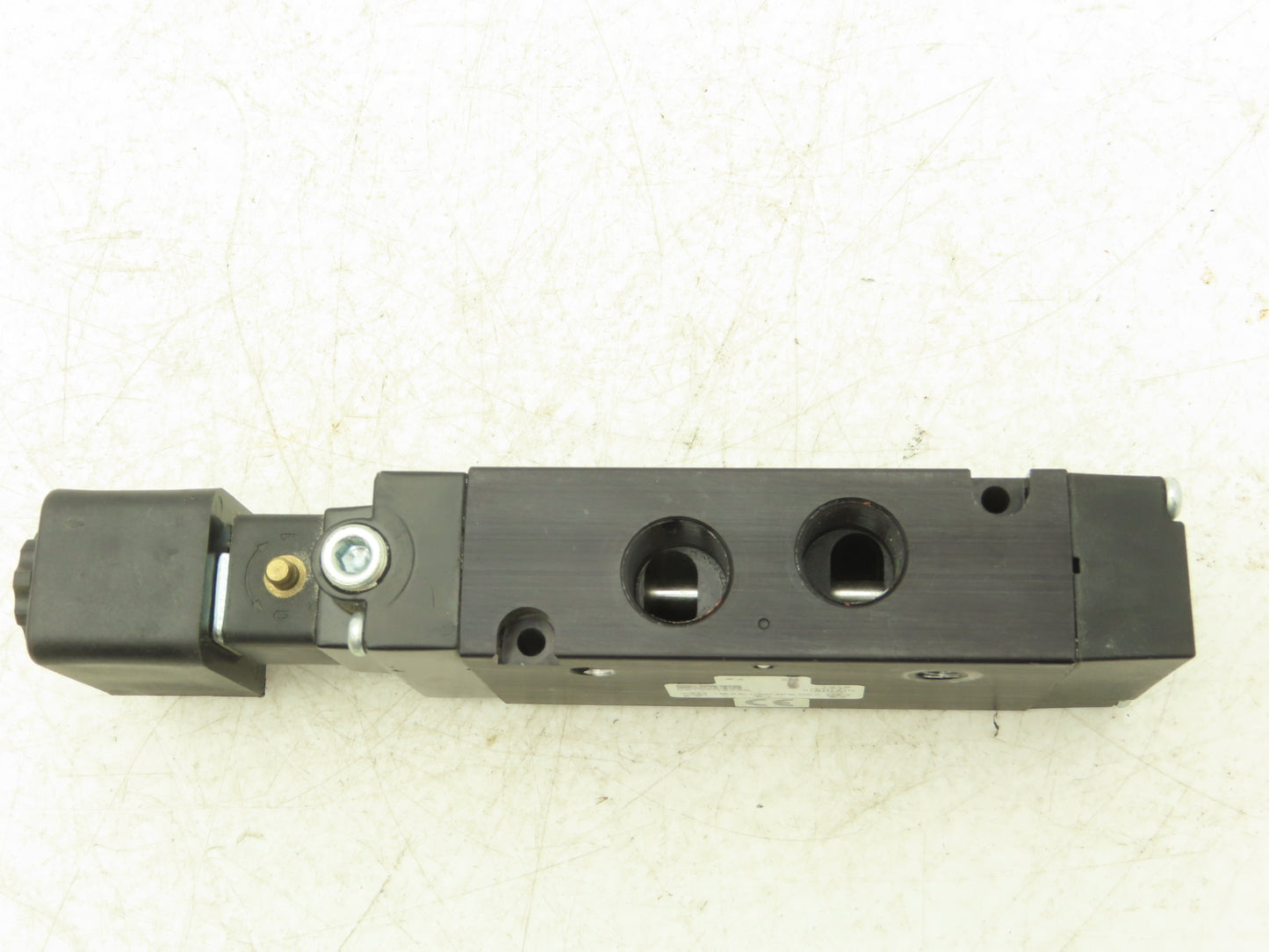 Parker B612ADA53A Pneumatic Solenoid Inline Valve 4 Way 2 Position 3/8" NPT