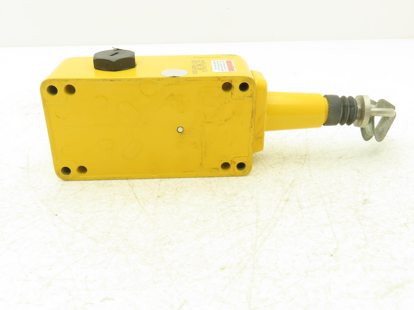 Allen Bradley 440E-L13042E Guardmaster Lifeline 4 Cable Pull Safety Stop Switch