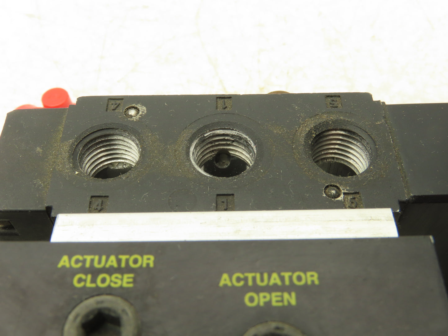 Posi-Flate 660-U Valve Actuator Control Manifold Block 4/2 MAC Solenoid 120V