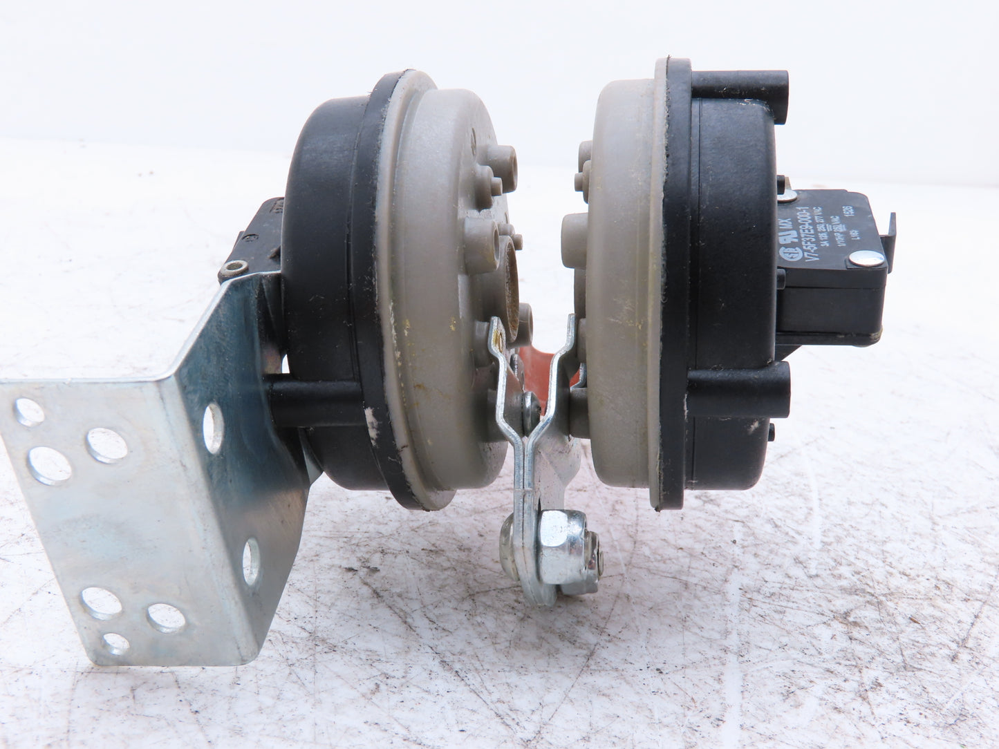 Heatco ESA2088-0306 Dual Pressure Switch Rev C Low & High Pressure Switches