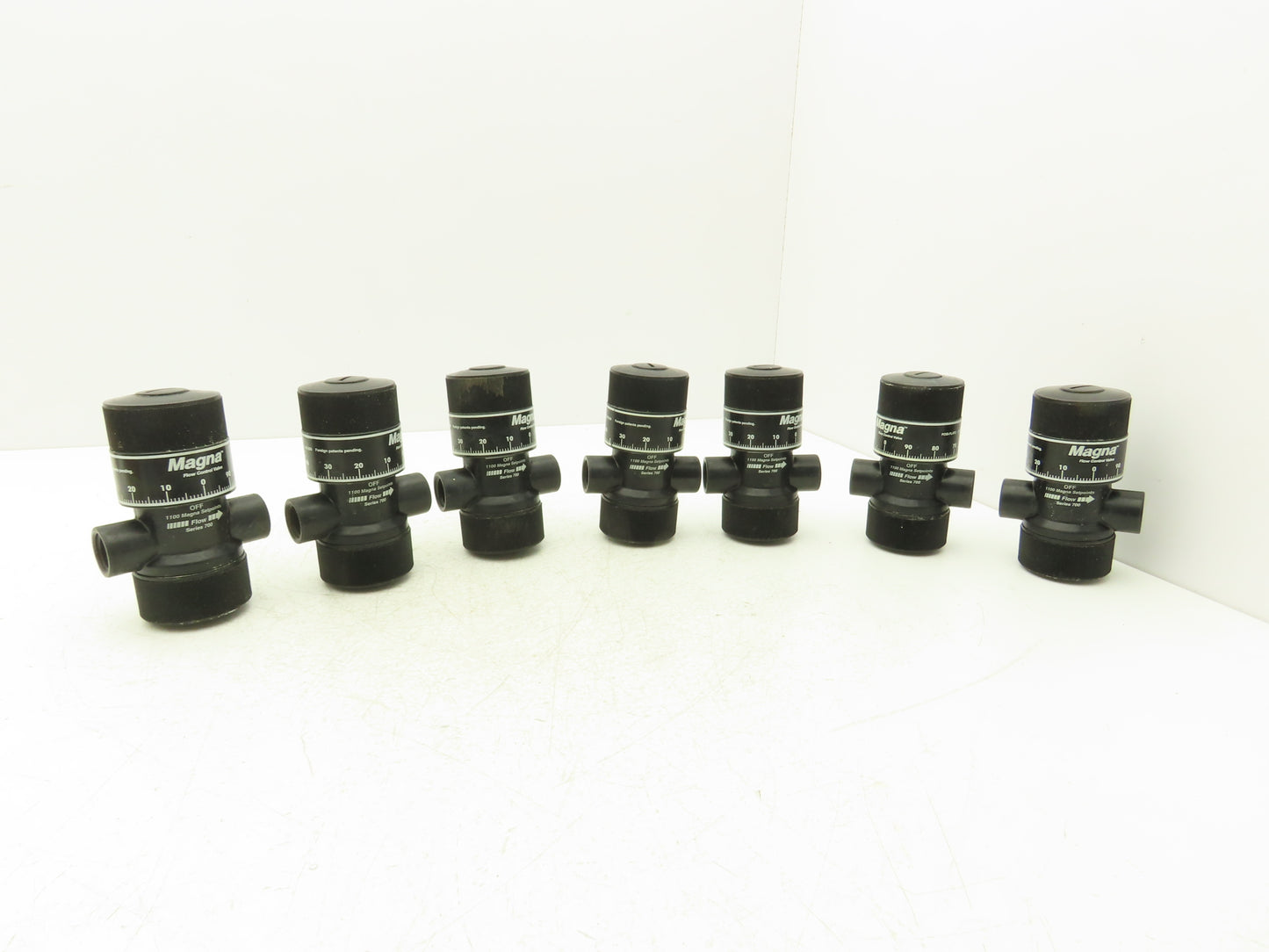 Magna 1100 Flow Control Valve 700 Series Nylon 200PSIG Max Gas/Liquids Lot of 7