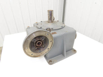 Double Reduction Gearbox 210:1 Ratio Reducer 8 RPM 182TC Vertical Output Shaft