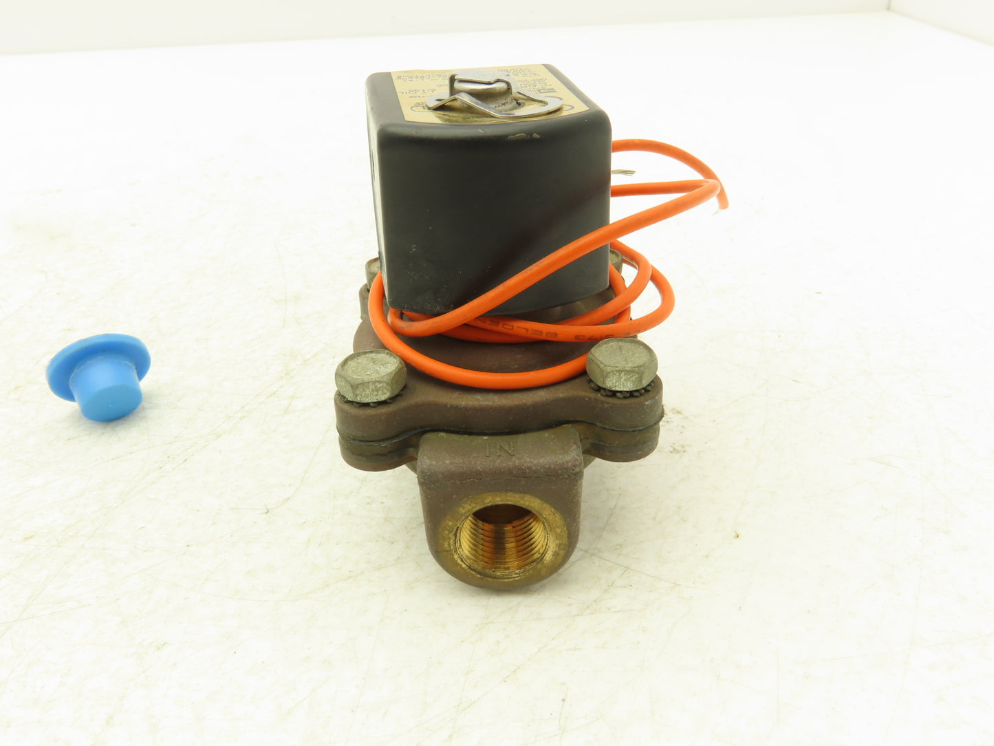 Parker 06F22C2140AAFGC05 Pneumatic Air Solenoid Valve 120V 200PSI 3/8"NPT
