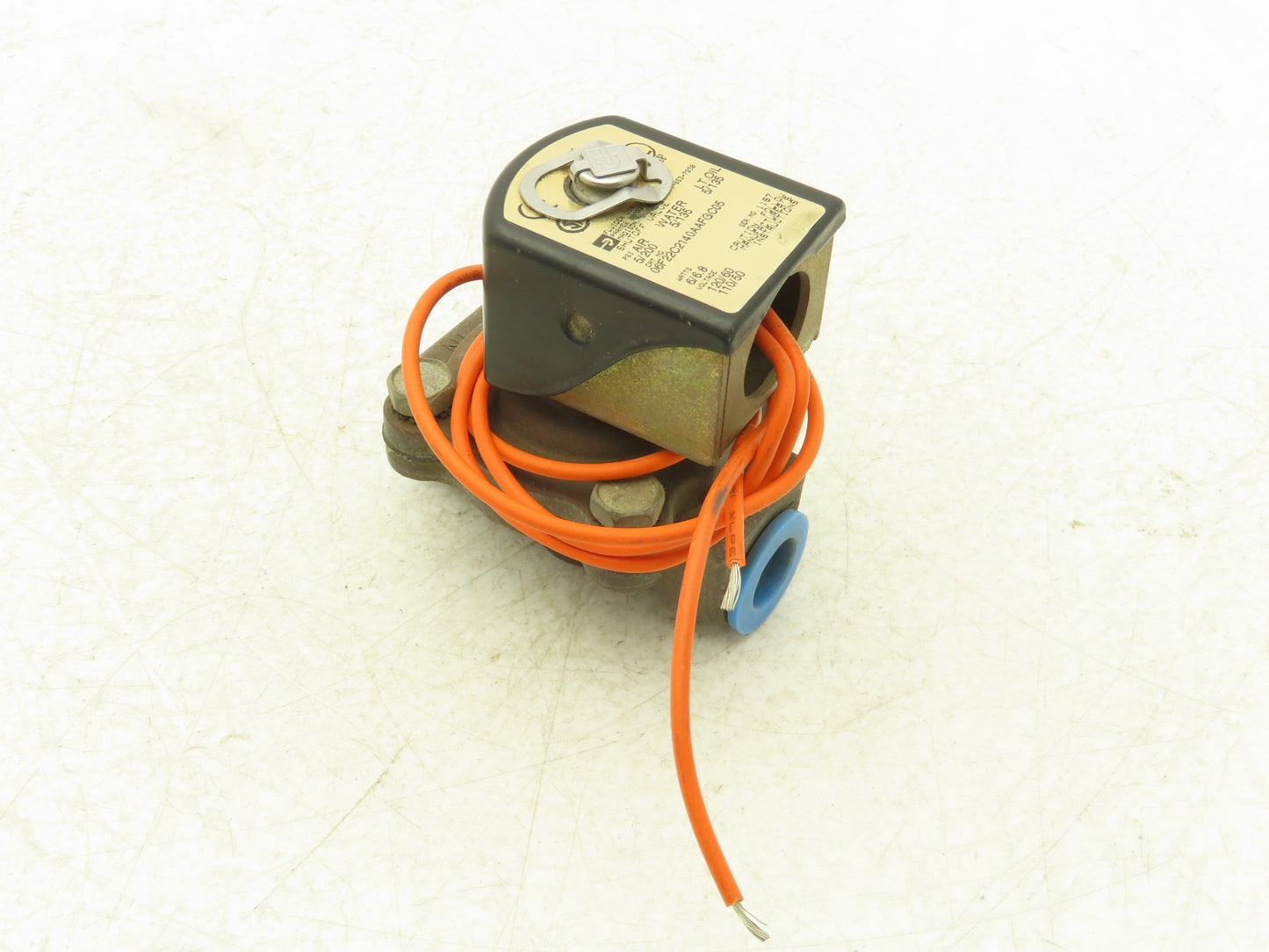 Parker 06F22C2140AAFGC05 Pneumatic Air Solenoid Valve 120V 200PSI 3/8"NPT
