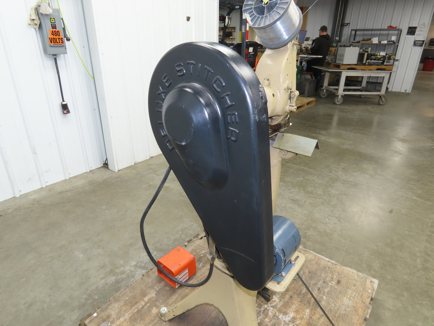 Bostitch 19 Stanley Bronco Wire Stitcher Saddle Single Head Industrial Stapler