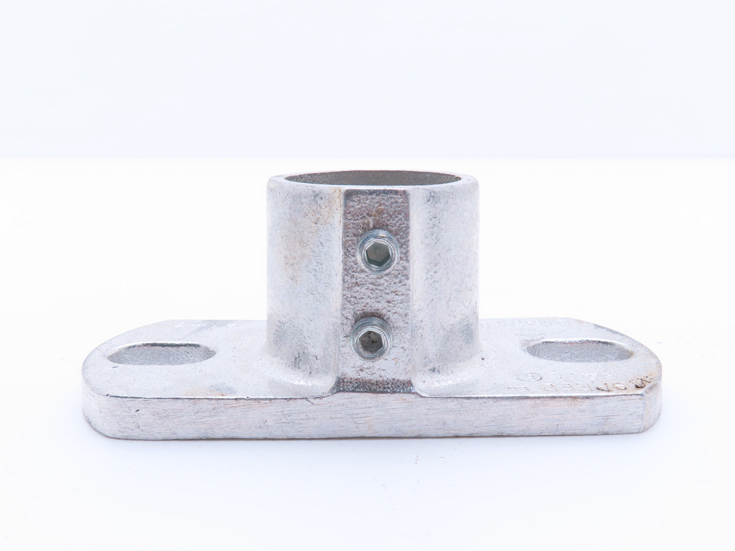 Hollaender 46-7 1-1/4 Speed-Rail Base Flange 1-1/4" Pipe Fits 1.66" OD Lot of 5