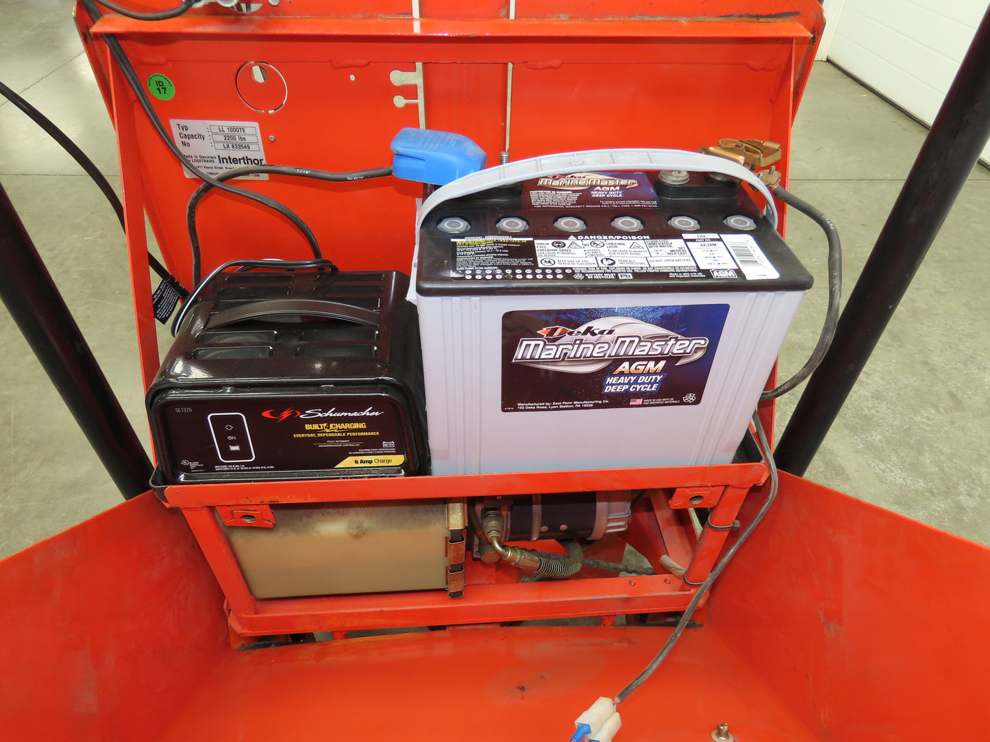 Interrthor LL1000TE Trans Positioner Electric Pallet Lift 2200lbs 36" Height 12V