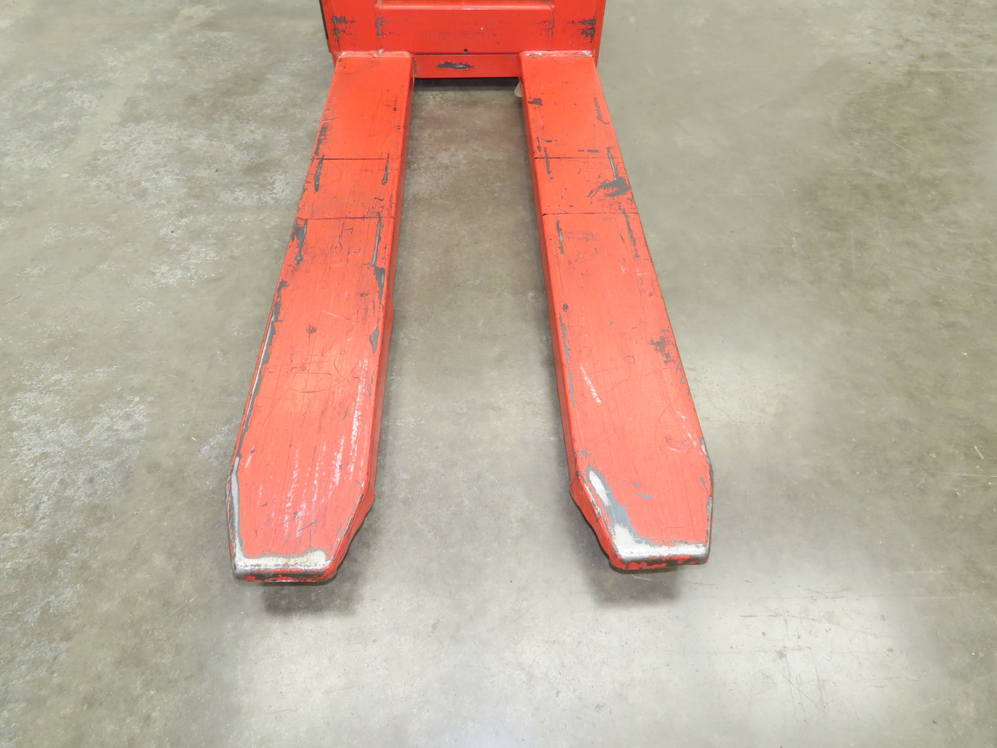 Interrthor LL1000TE Trans Positioner Electric Pallet Lift 2200lbs 36" Height 12V