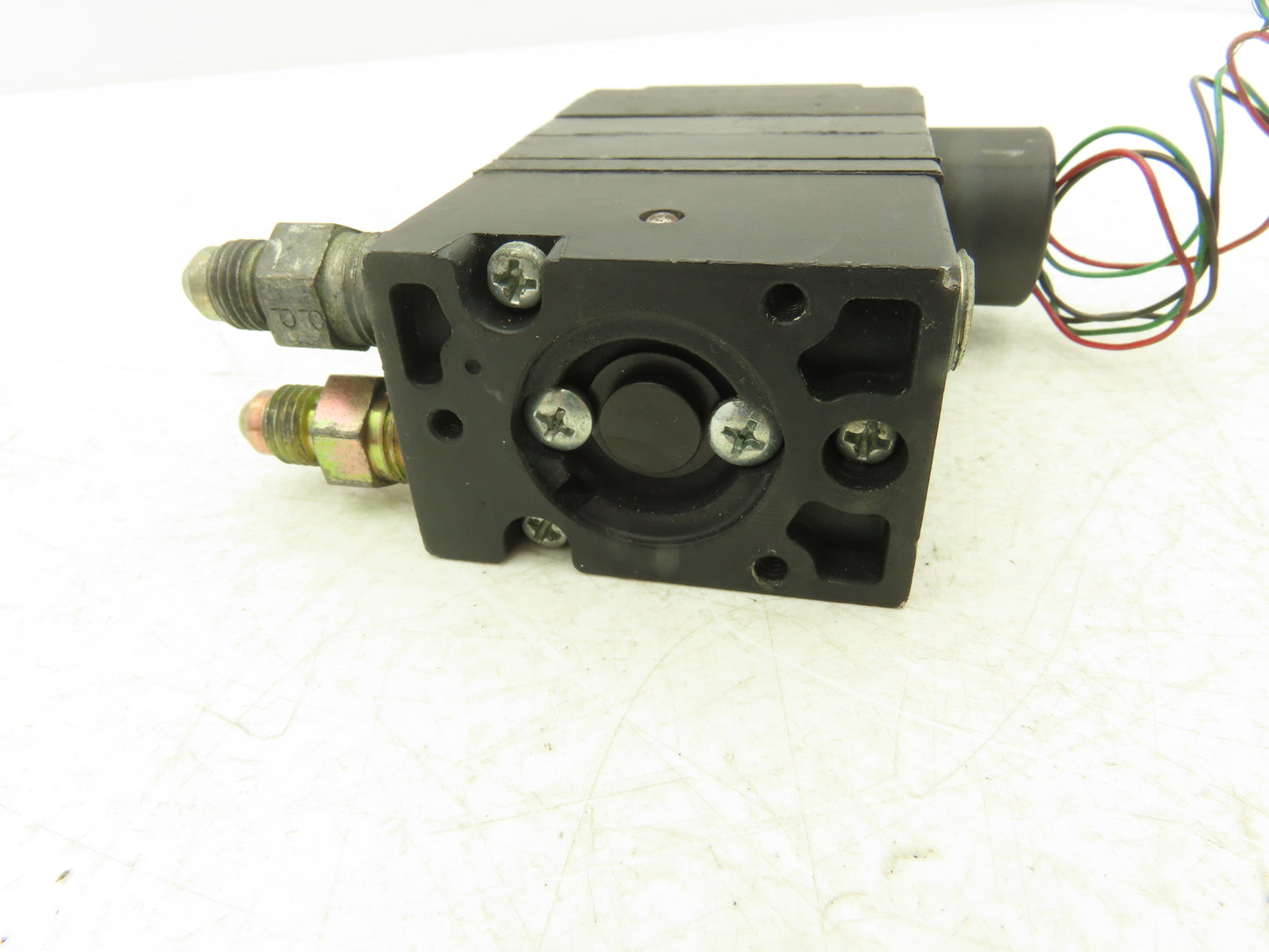 Fairchild TA6000-401 Electro-Pneumatic Transducer 3-15 PSI