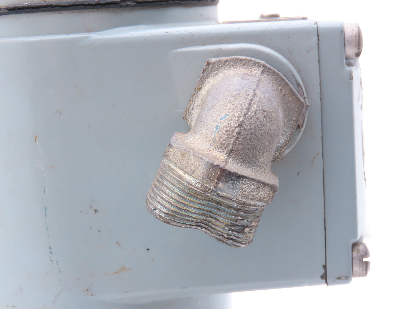 General Electric 50-555 Differential Pressure Transmitter MWP 2000PSI 52.5VCD