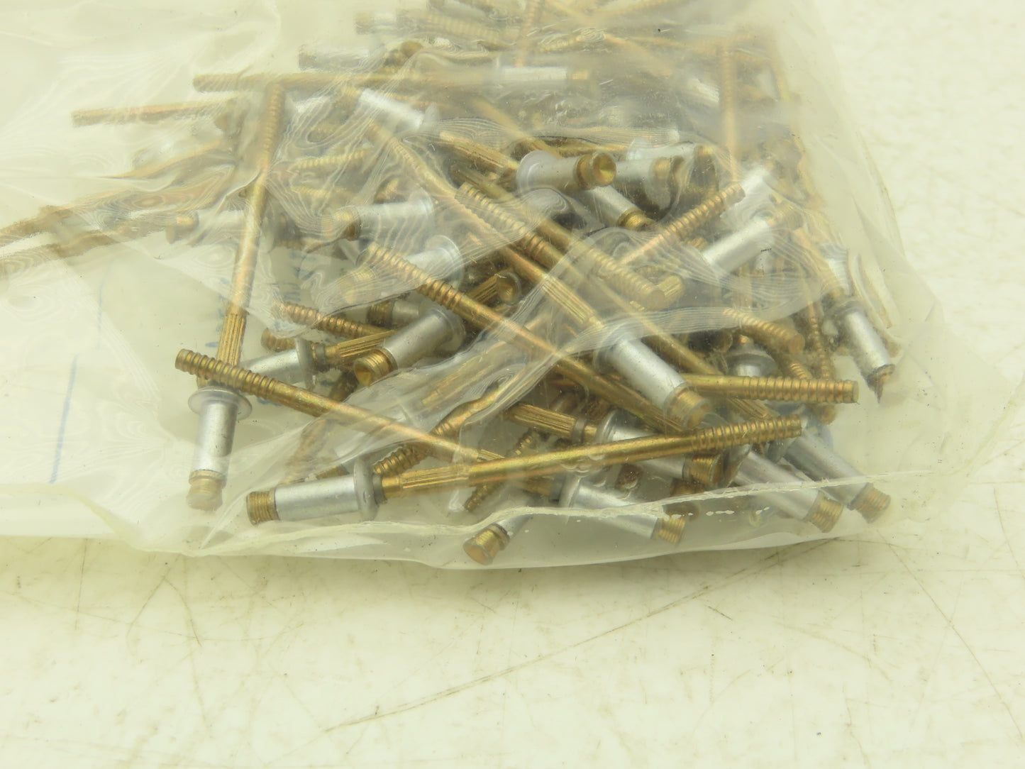 Cherry Rivet CR2249-4-3 Aircraft Grip Rivets .143-.146"  Lot of 100pcs
