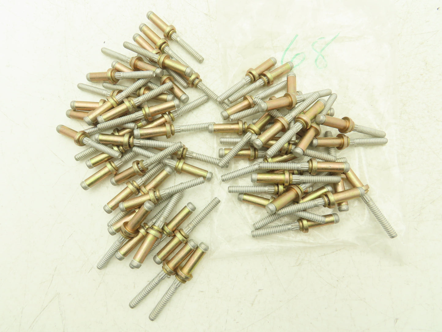 Huck MS90354-1009 Aircraft Grip Rivets 5/16" x .531/.595"  Lot of 68pcs