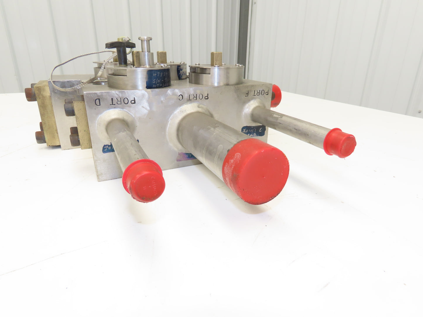 HPS342 Pump Manifold Fluid Control 4 Directional Valves Stainless Construction