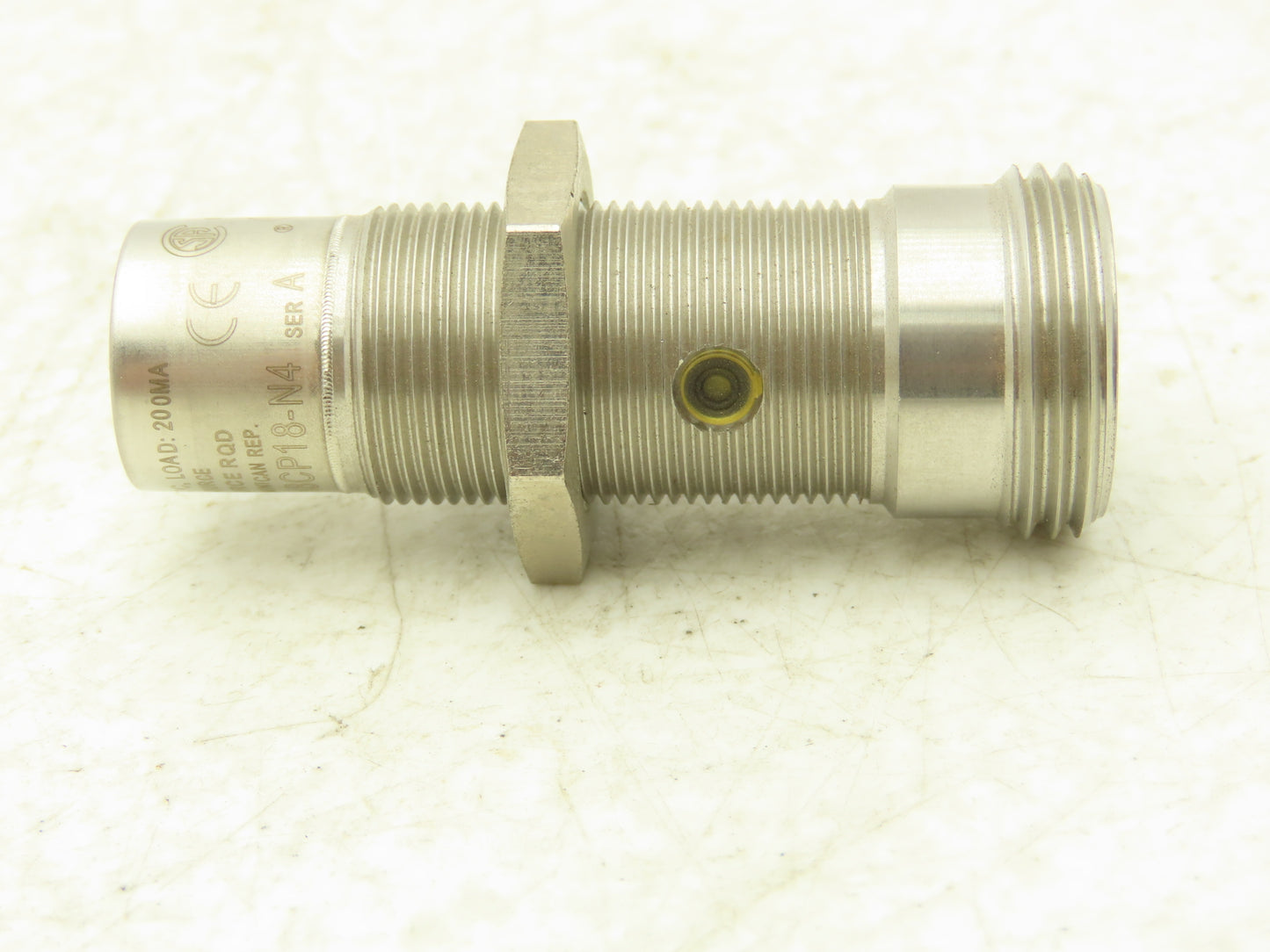 Allen Bradley 871TM-DH8CP18-N4 Inductive Proximity Switch 10-30VDC 18mm OD Ser A