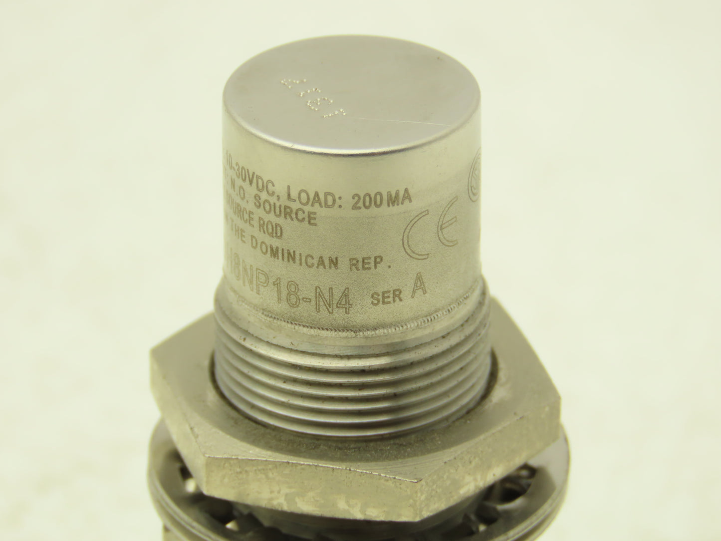 Allen Bradley 871TM-DH8NP18-N4 Proximity Sensor Inductive NO 10-30vdc 200mA