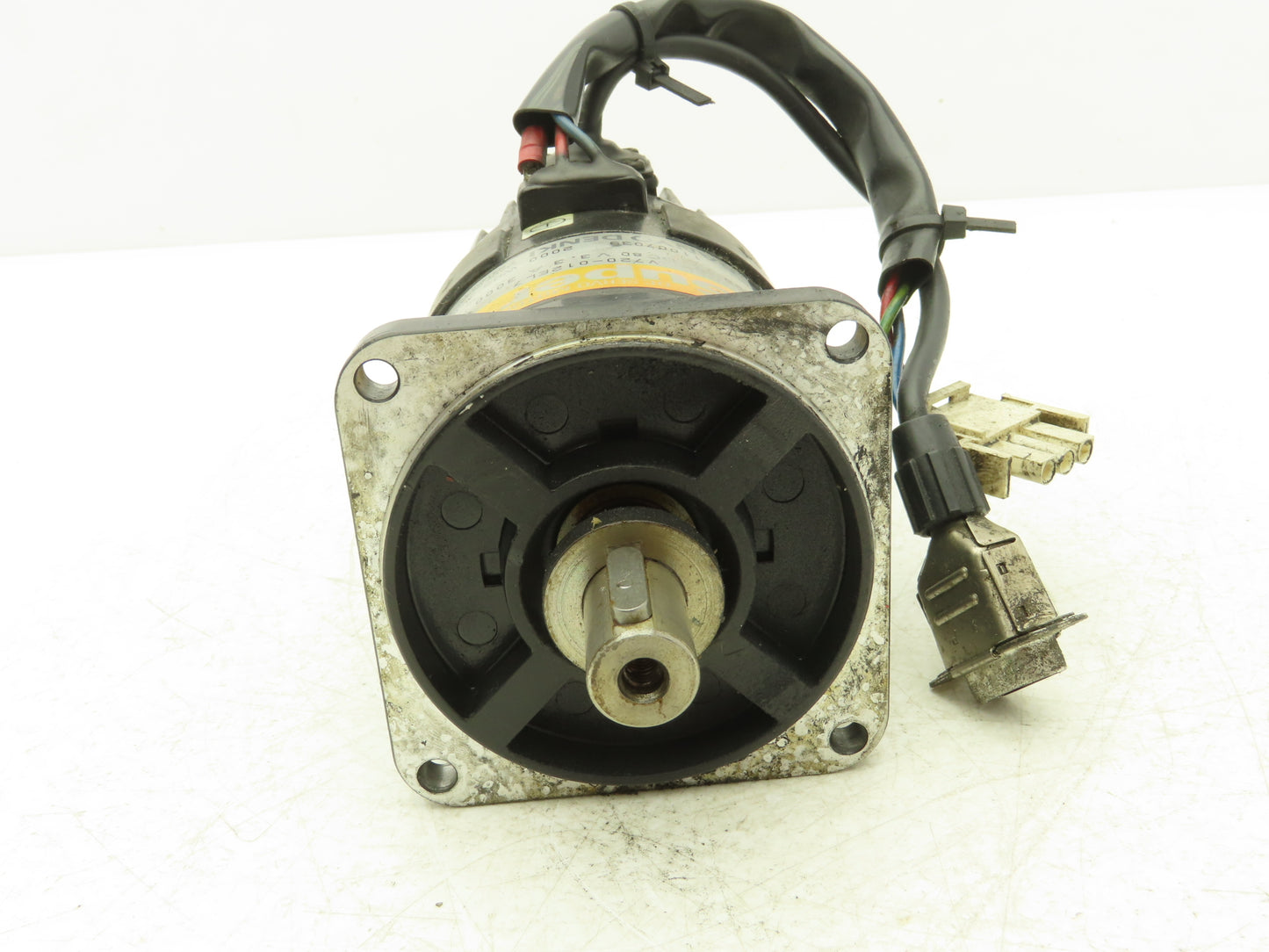 Sanyo Denki V720-012EL7 Super V DC Servo Motor 80 VDC With Encoder