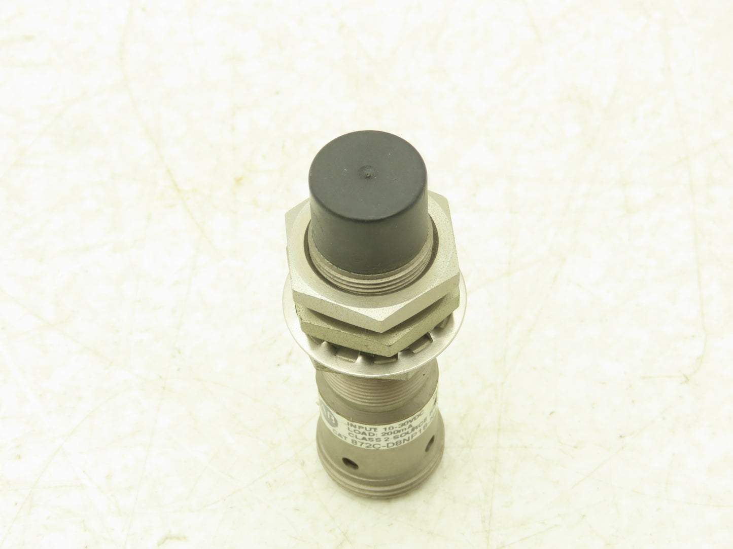 Allen Bradley 872C-D8NP18-N4 Proximity Sensor/Switch 10-30VDC Ser C 18mm Dia