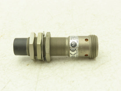 Allen Bradley 872C-D8NP18-N4 Proximity Sensor/Switch 10-30VDC Ser C 18mm Dia