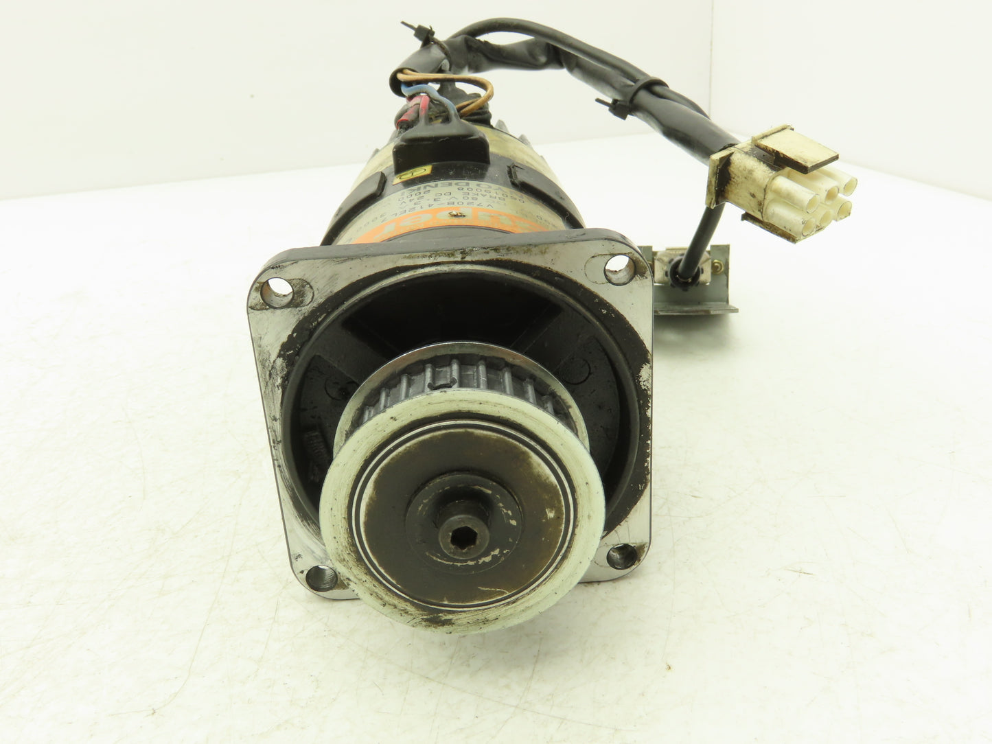 Sanyo Denki V720B-412EL7 Super V DC Servo Brake Motor 80 VDC W/Encoder 24V Brake