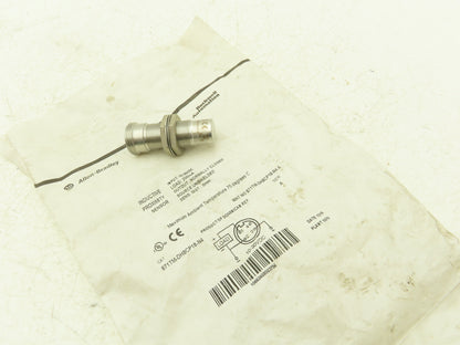 Allen Bradley 871TM-DH8CP18-N4 Proximity Sensor Inductive 10-30vdc 200mA 18mm OD