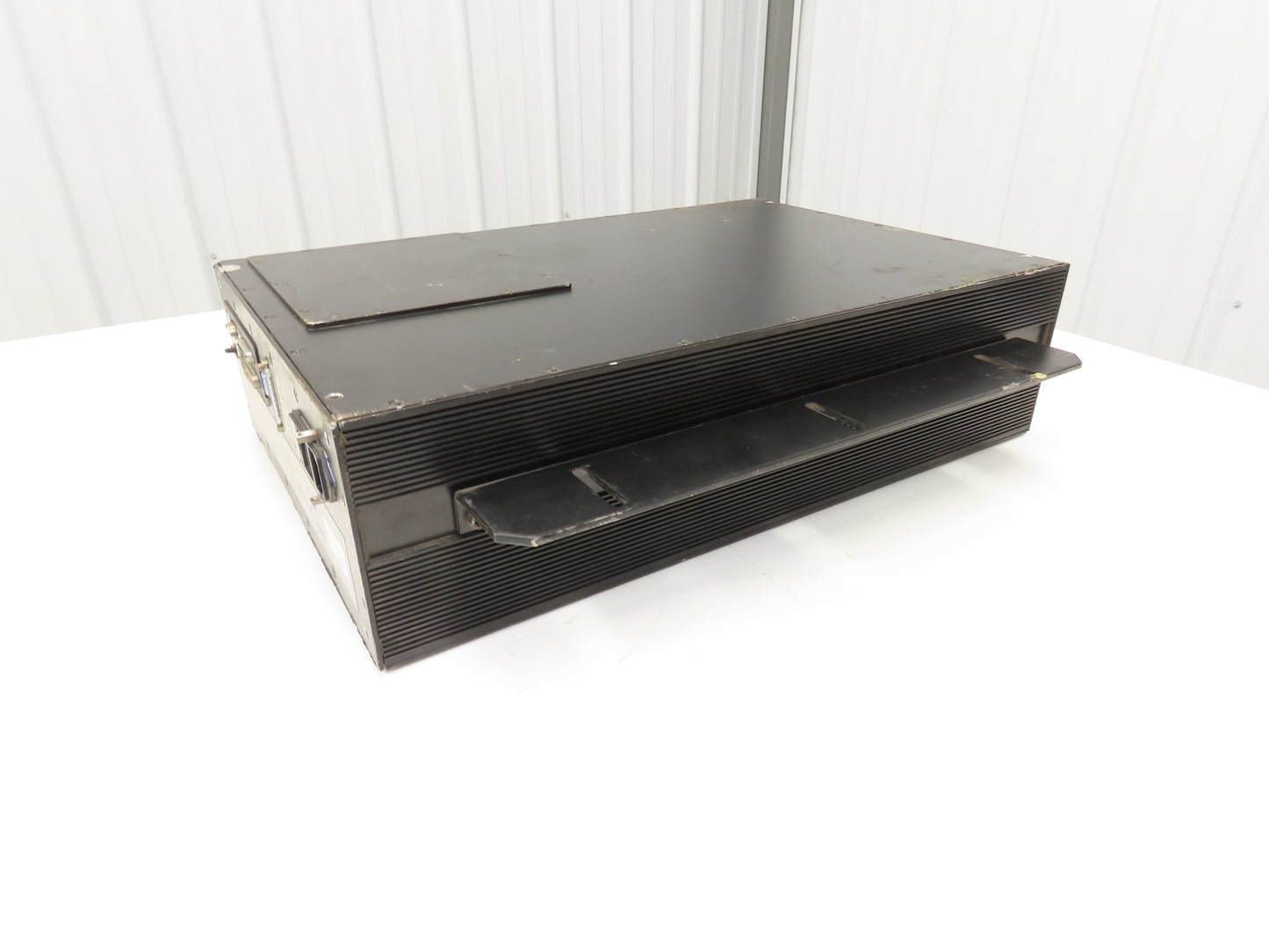 Datalogic DX8200-3100 Laser Barcode Scanner X-Pattern 85-264VAC 50/60Hz
