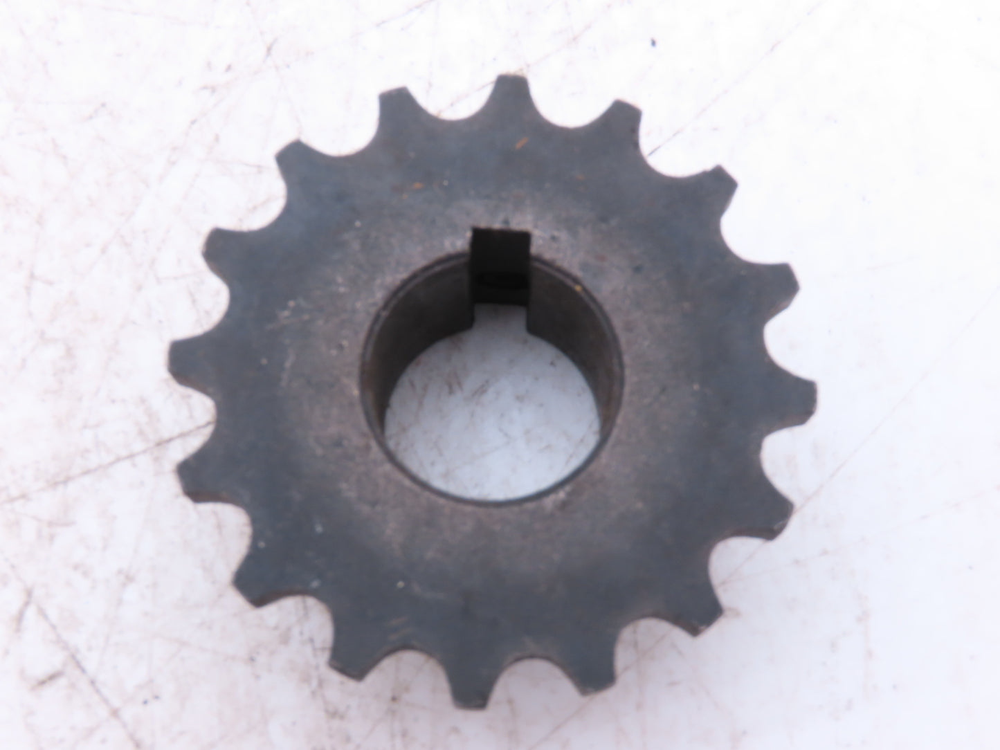 Martin 4016 1 #40 Chain Coupling Sprocket Half 16-Tooth 1" Bore  Lot of 3