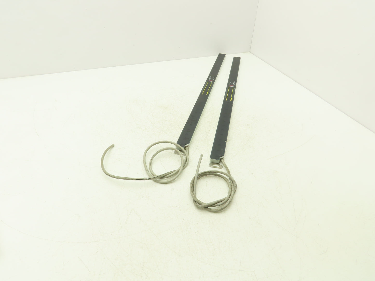 Sunx SF4C-H32E Safety Light Curtains Sensing & Receiving Set 640mm/25" L  24VDC