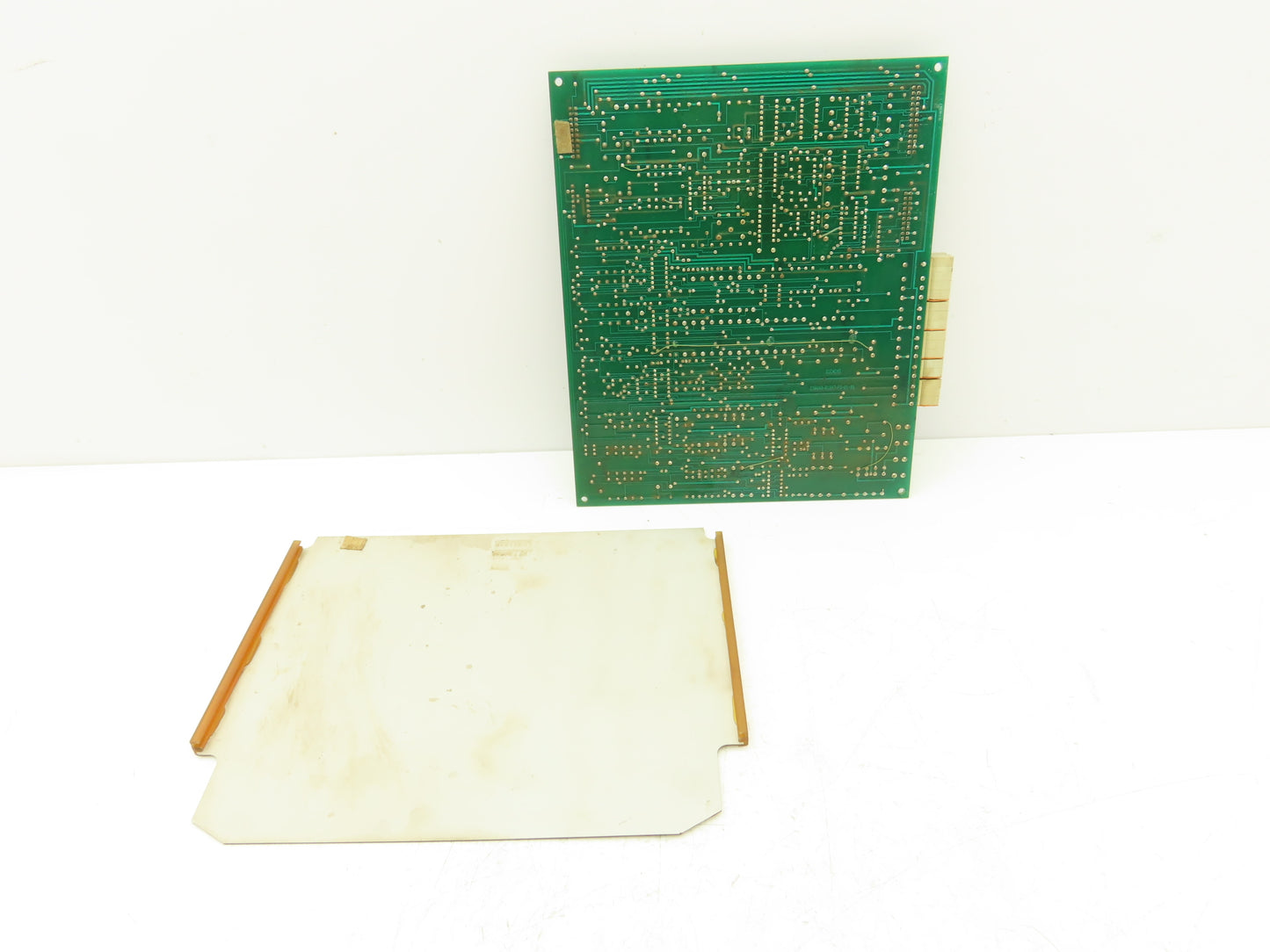 Siemens C98043-A1047-L Printed Circuit Control Board Slot Rack PCB