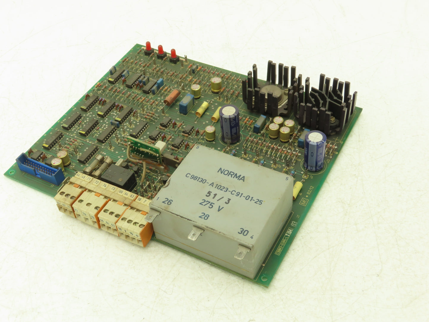 Siemens C98043-A1045-L Printed Circuit Control Board Slot Rack PCB
