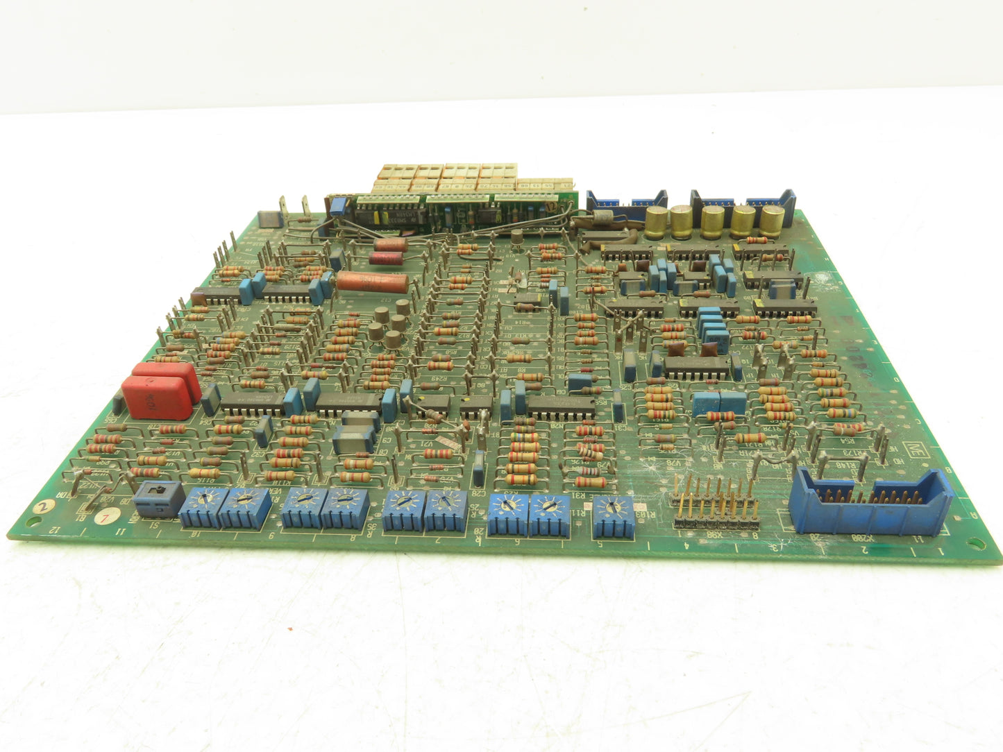 Siemens C98043-A1047-L Printed Circuit Control Board Slot Rack PCB