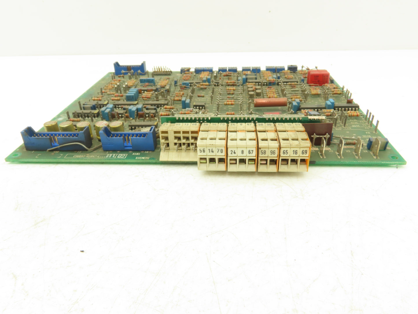 Siemens C98043-A1047-L Printed Circuit Control Board Slot Rack PCB