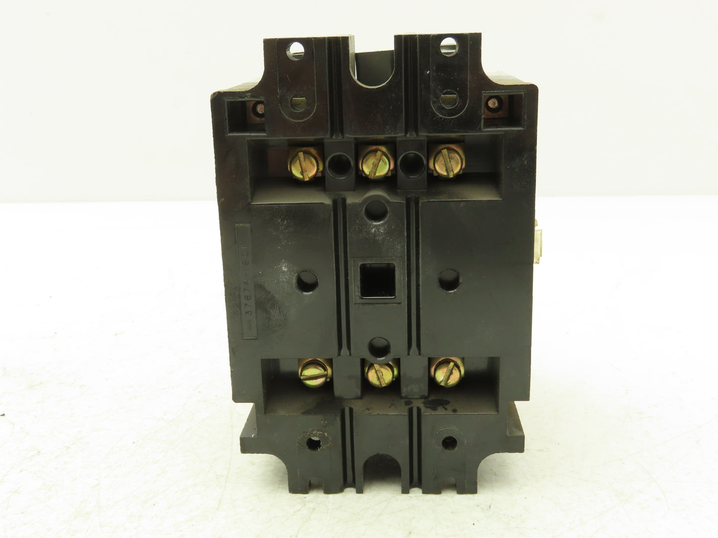 Arrow Hart AH33-233-U Motor Starter Contactor 3Ph 25Hp Size 3 550VAC W/480V Coil