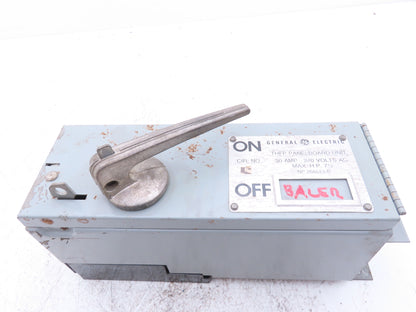 General Electric THFP321X 3-Pole Fusible Disconnect Switch Panel Mount 30A 240V